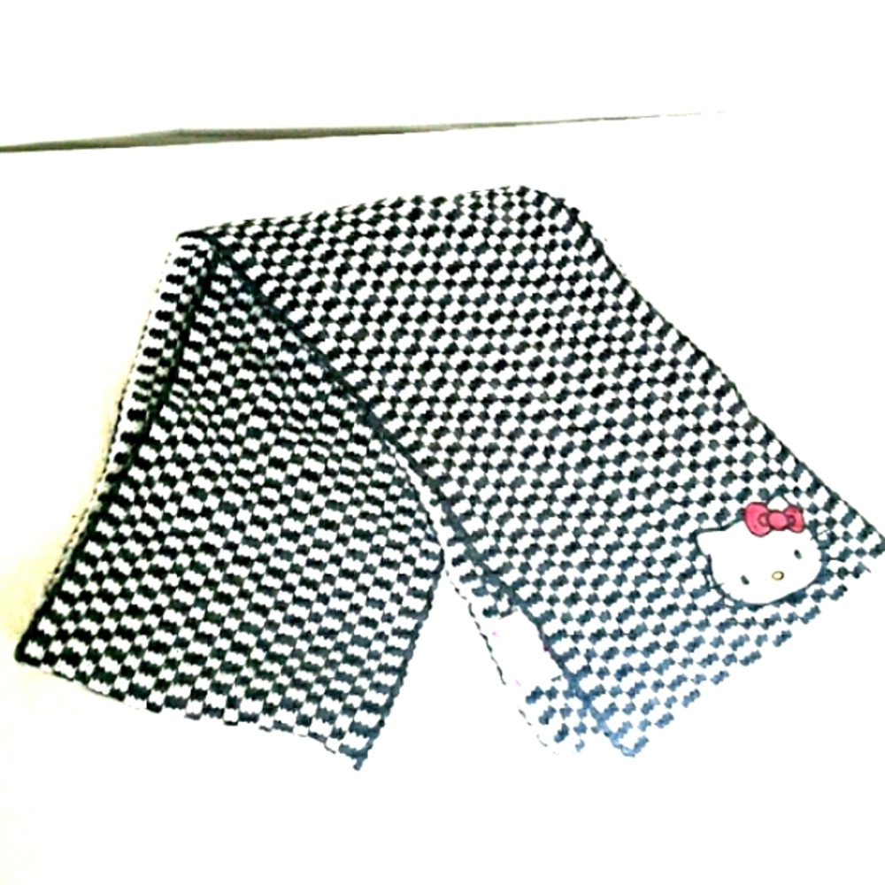 EUC SANRIO HELLO KITTY Knit scarf - Picture 2 of 6